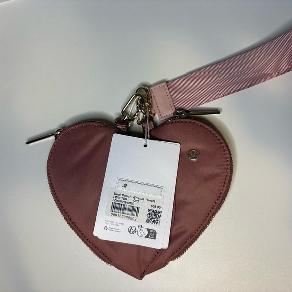 Lululemon Dual Pouch Wristlet Heart - Picture 3 of 3